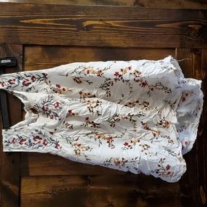 Beautiful floral print tank top